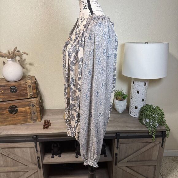 Free People Neutral Balloon Tassel Hendrix Ditsy Floral Print Peasant Blouse Med - Picture 8 of 11